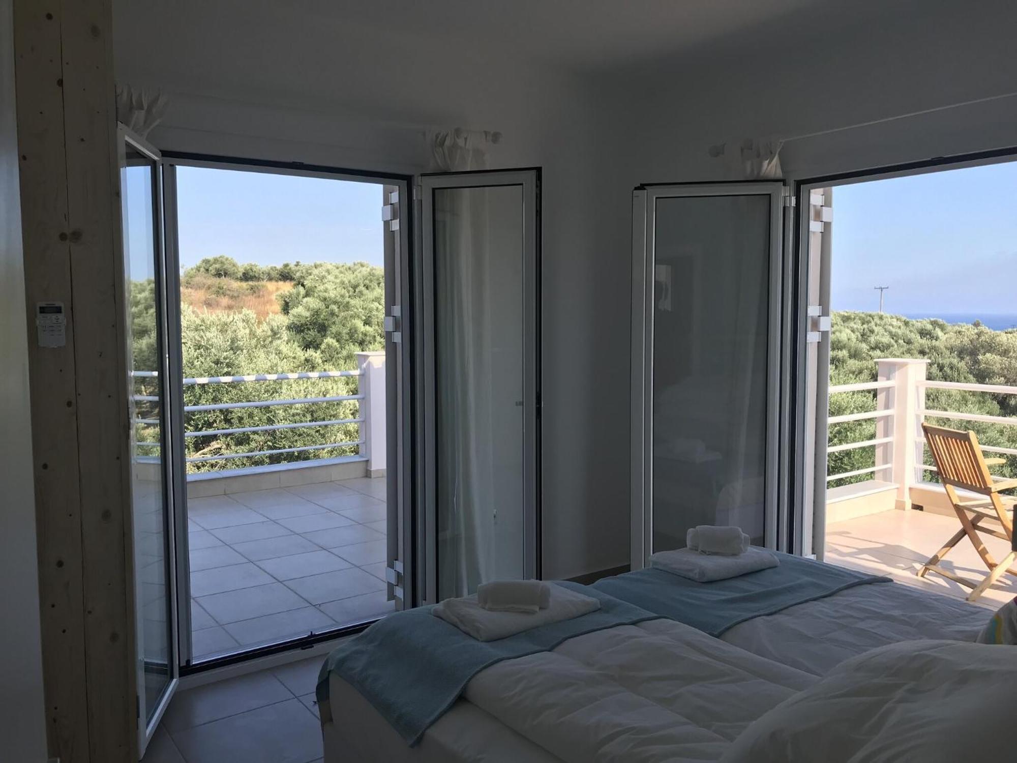 Luxurious Villa In Peloponnese With Swimming Pool Kamária Zewnętrze zdjęcie