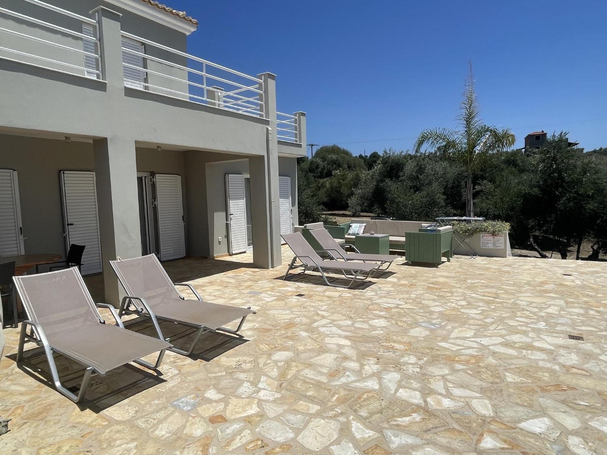 Luxurious Villa In Peloponnese With Swimming Pool Kamária Zewnętrze zdjęcie