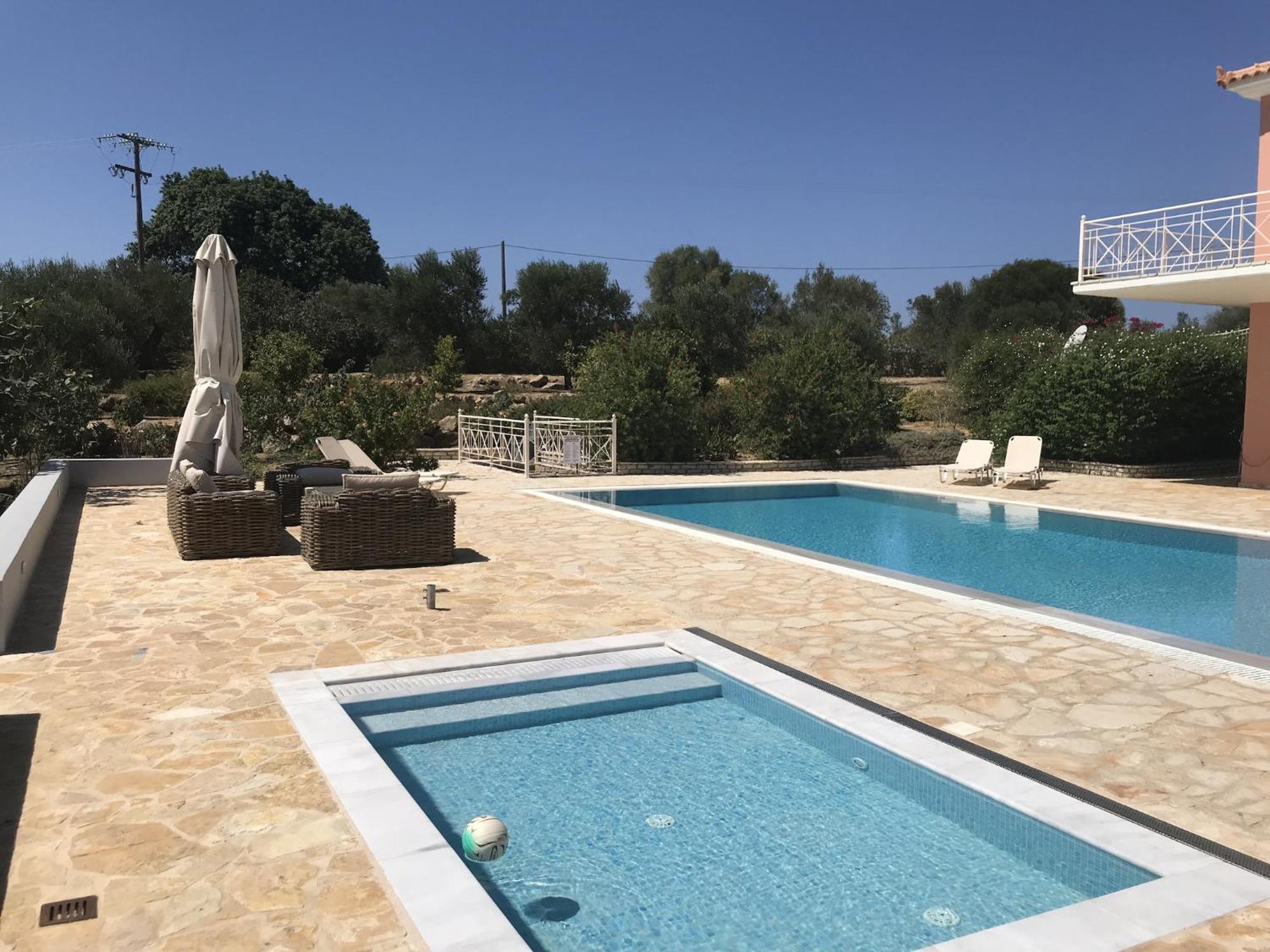 Luxurious Villa In Peloponnese With Swimming Pool Kamária Zewnętrze zdjęcie